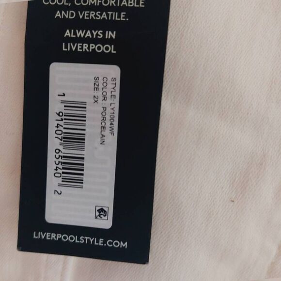 Liverpool NWT Classic White Denim Jacket 2XL Button-Front Trucker Style - Picture 6 of 12